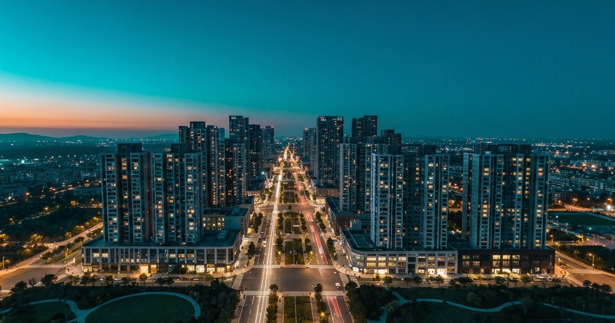 台中南屯區 5 月實價趨勢 — 文心特區的價格防守線在哪？