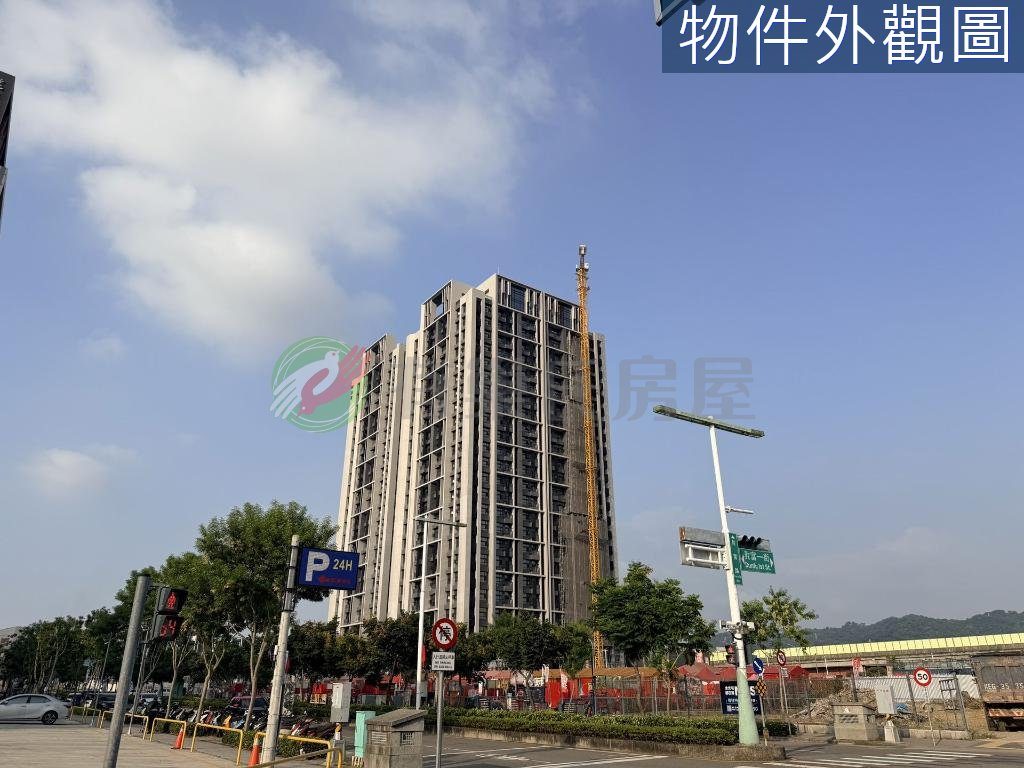 浩瀚創立方米4挑高宅機捷雙軌＋大露台（第 5 張，共 6 張）