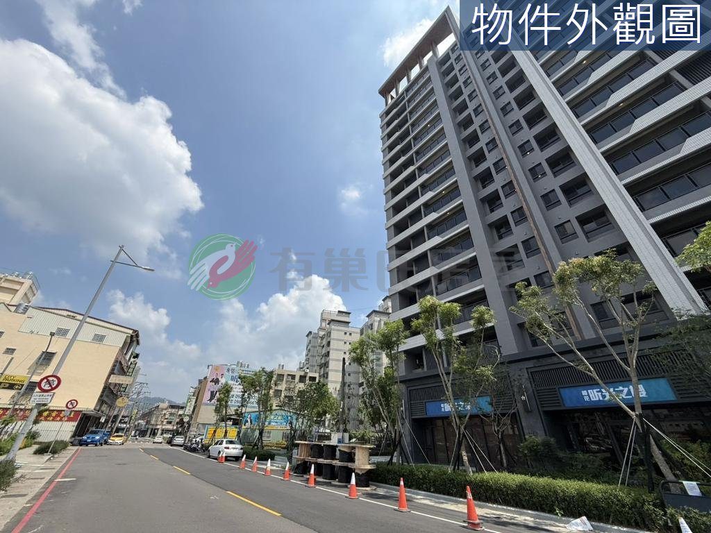 台中太平 | 昕光之櫻 | 三房平面車位（第 3 張，共 6 張）