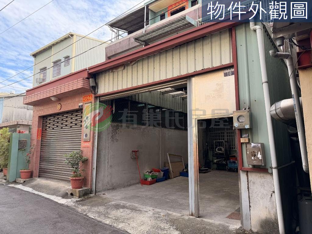 霧峰門前車庫透天厝（第 2 張，共 5 張）