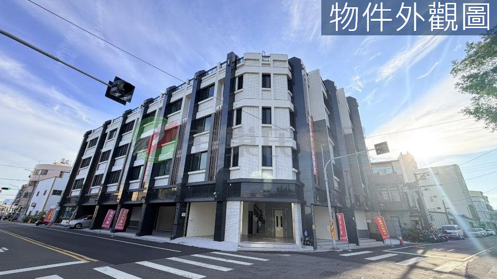 溪湖市中心「佑彰富域」臨路黃金三角窗|電梯店墅B（第 2 張，共 6 張）