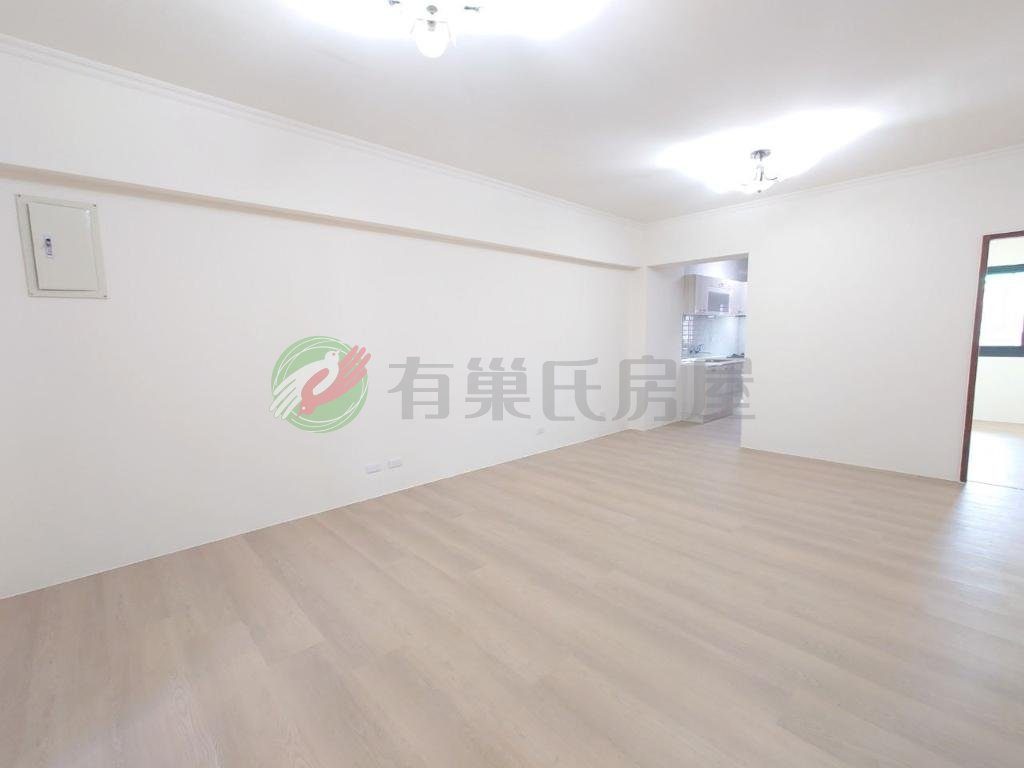 漢武第三房平車14期旁前玄關後陽台