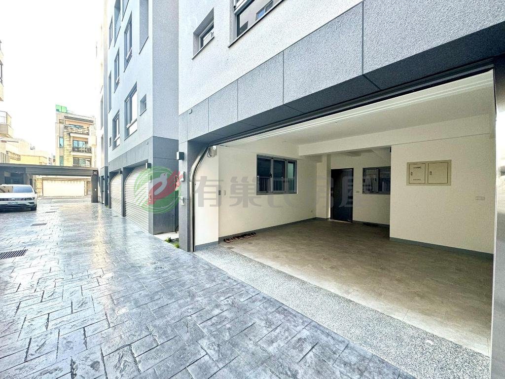 十期葳格全新雙車圓聚3別墅大樓價