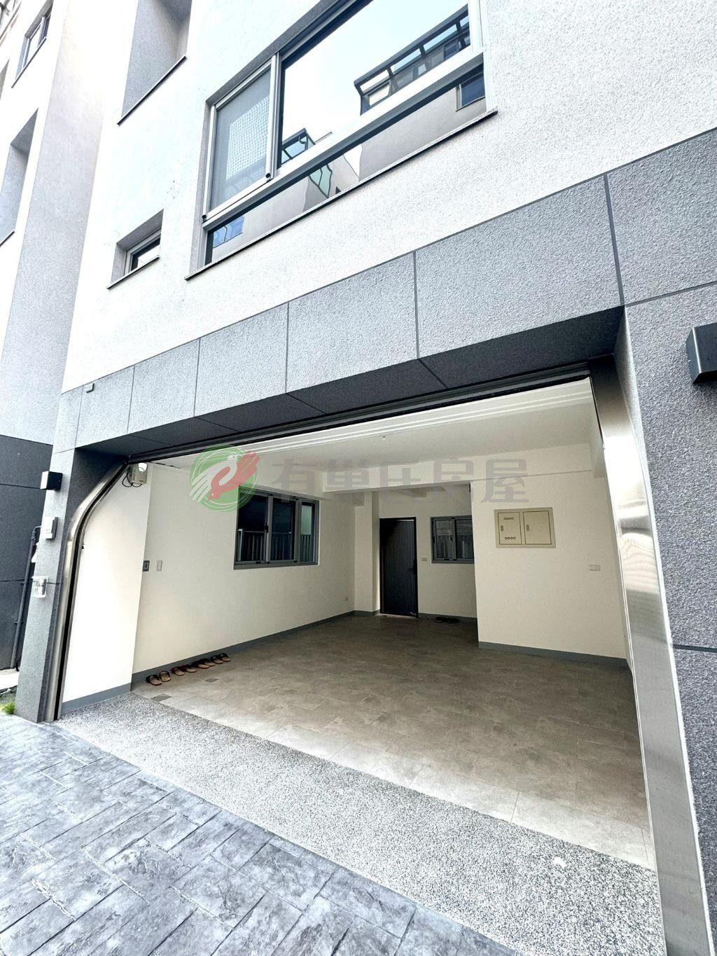 十期葳格全新雙車圓聚3別墅大樓價（第 2 張，共 6 張）