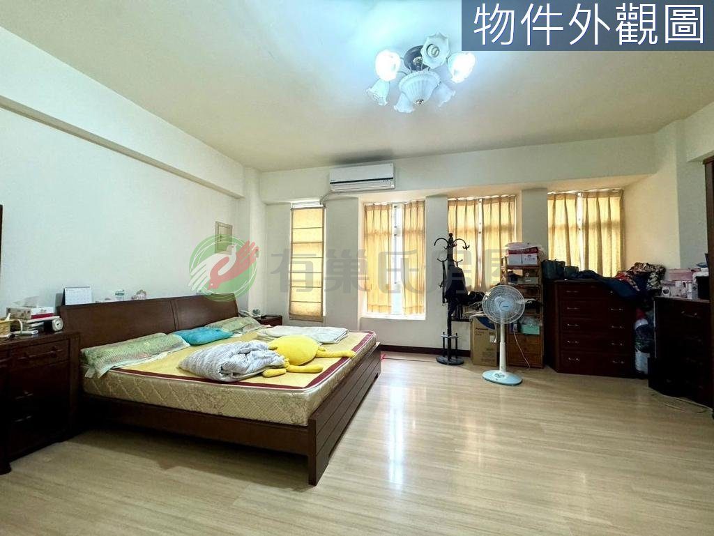 南區大慶商圈輕屋齡五房孝親透天厝（第 3 張，共 6 張）