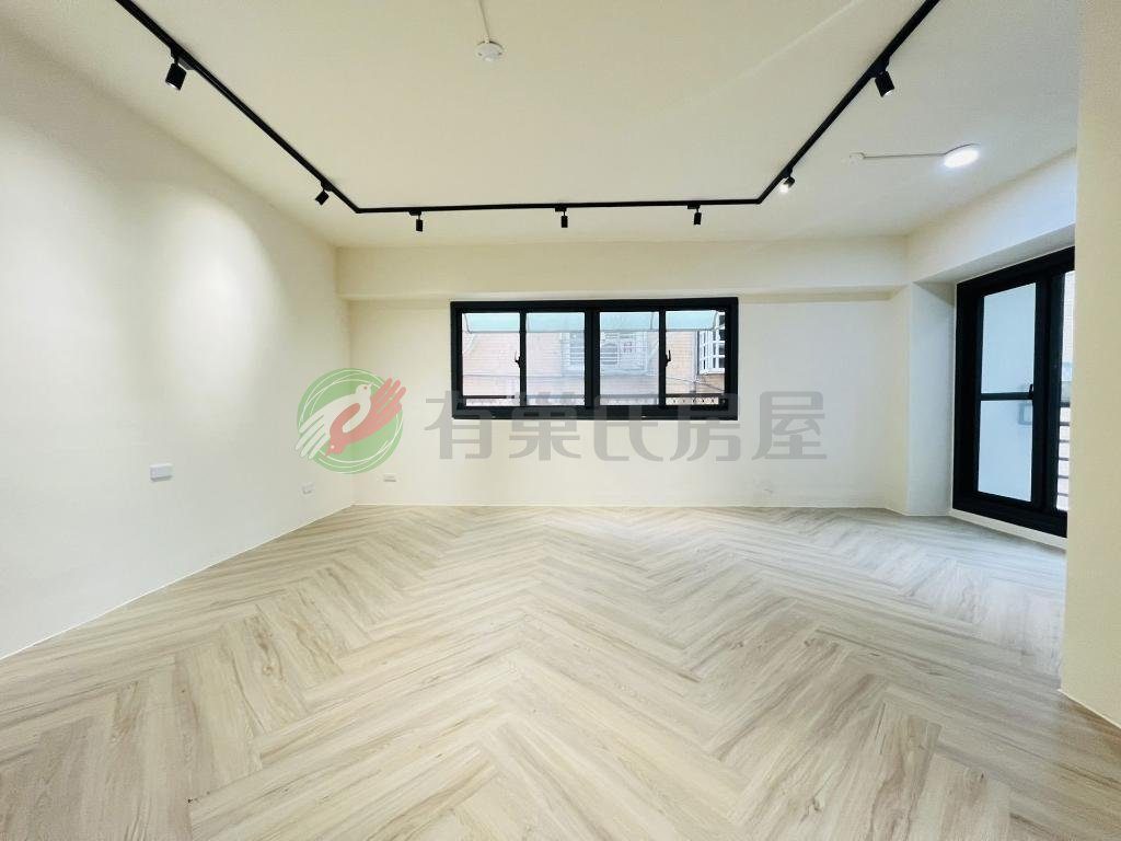 北區瑞祥街一中商圈興進綠園道全新裝潢三房（第 3 張，共 6 張）