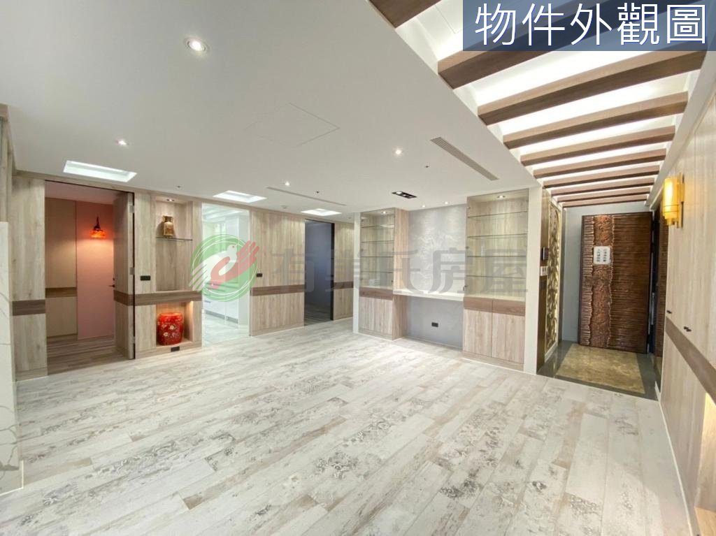 西屯台中帝寶七期視野景觀四房雙平車（第 2 張，共 6 張）