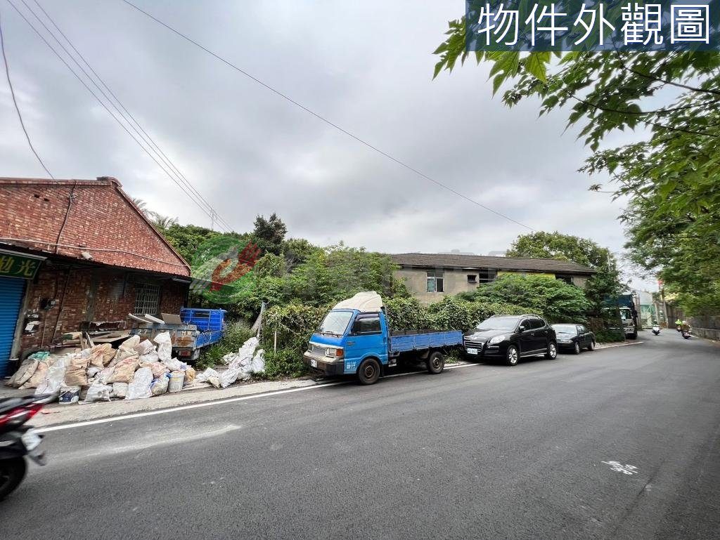 和美特力屋旁 27.5米大面寬 買地送屋（第 4 張，共 5 張）
