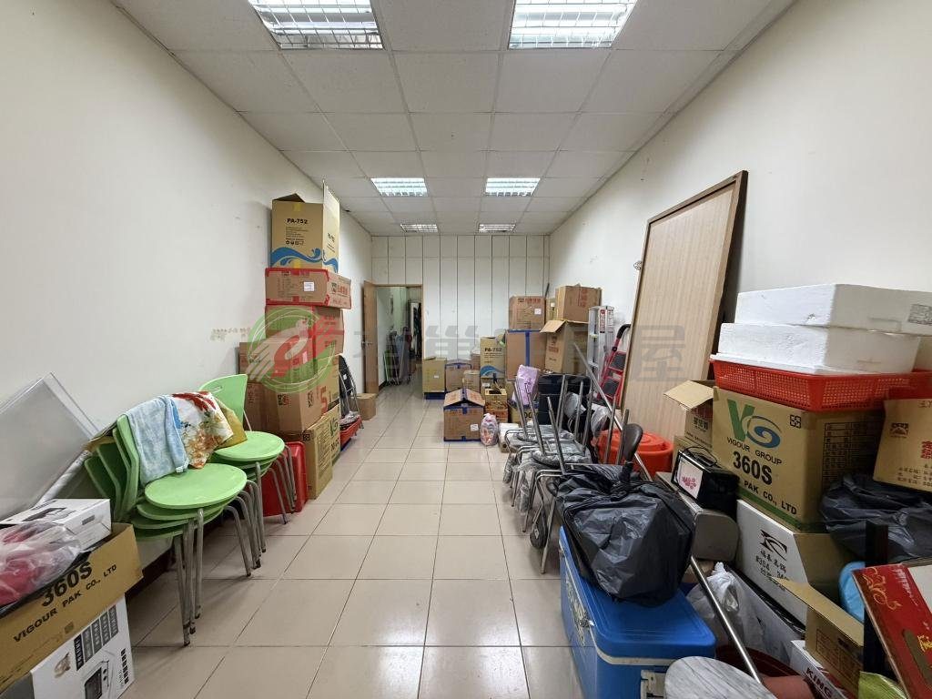 草屯市中心稀有釋出透店現成包租公包租婆