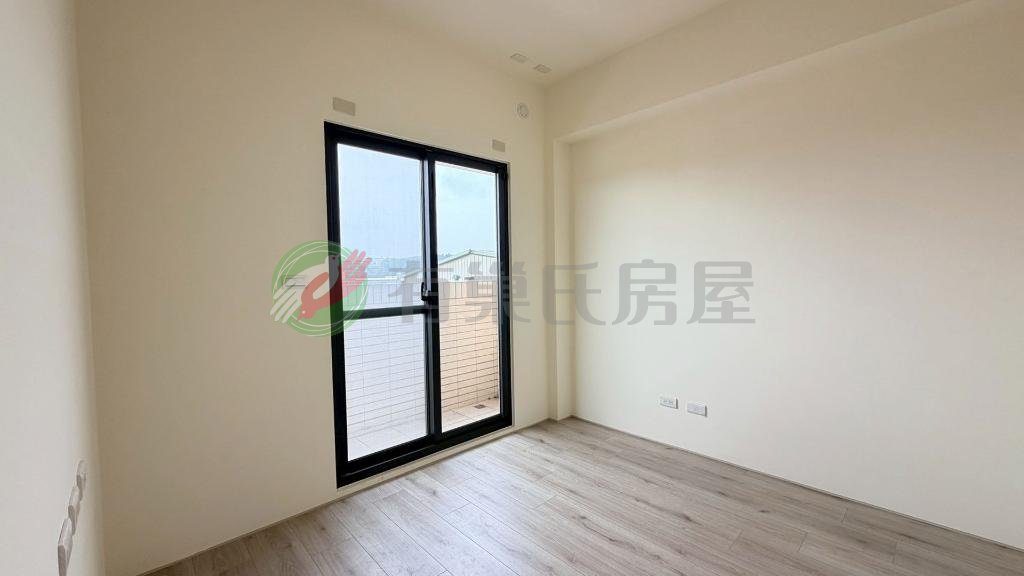 近中科清泉崗馨懋得閑居台積電大四房全新別墅（第 4 張，共 5 張）