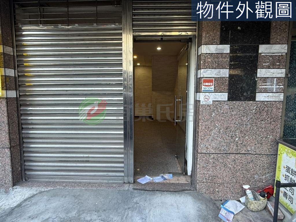 台中南區長億城工學商圈店面有車位（第 2 張，共 6 張）