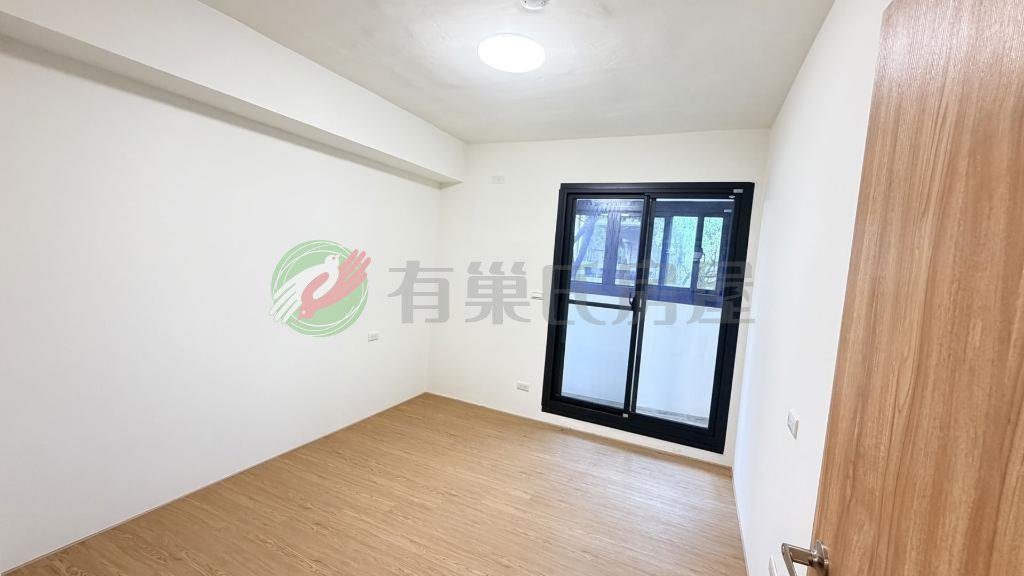 西區自治街電梯華廈低總價精緻裝潢三房首購首選（第 5 張，共 6 張）