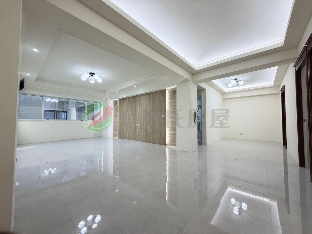 西區三中名廈博館路稀有精裝三房首購首選