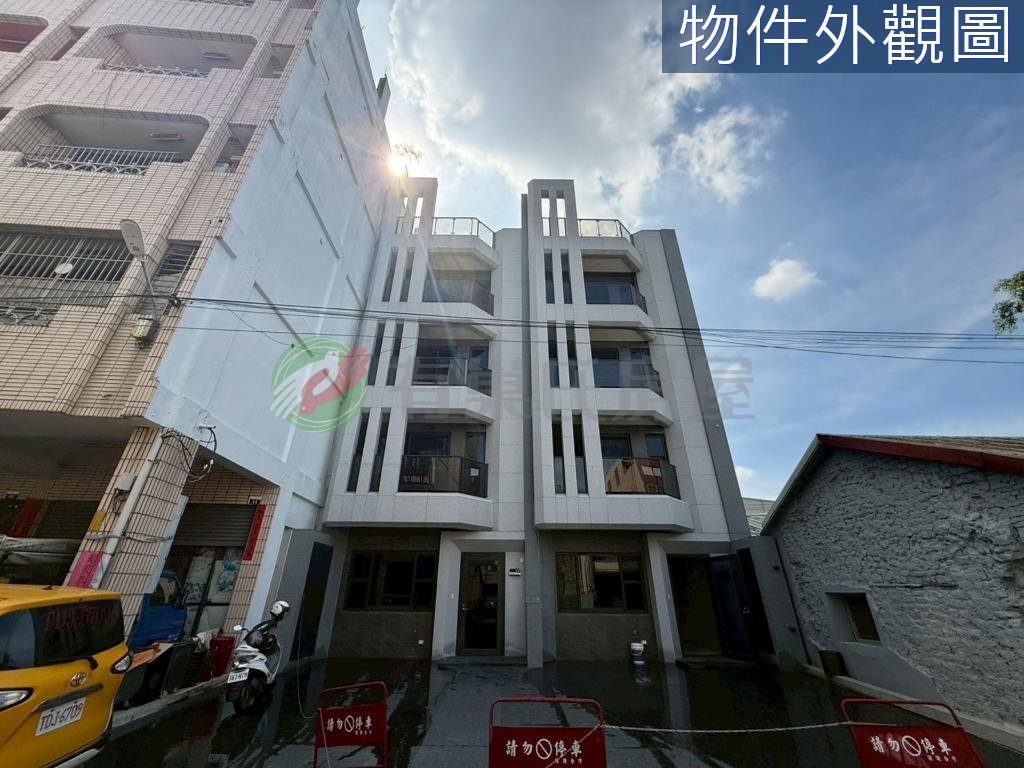 大里國中旁|國光路商圈老街|全新未住電梯別墅B
