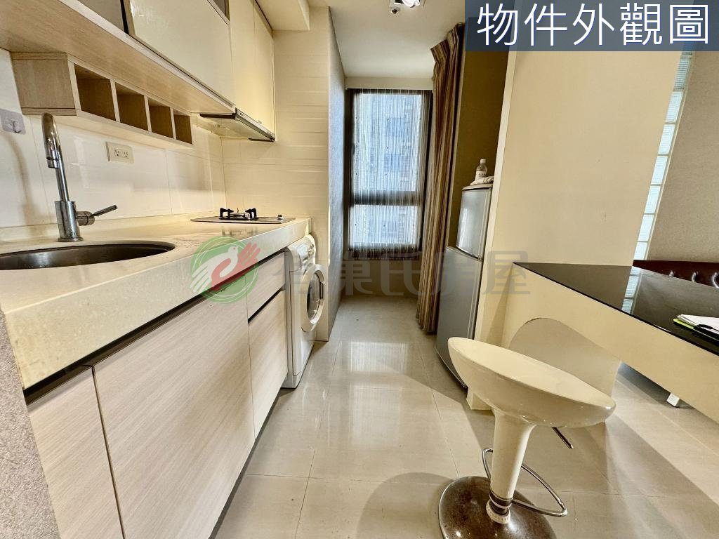 西屯世界之心市府捷運站近新光遠百附平車（第 5 張，共 6 張）