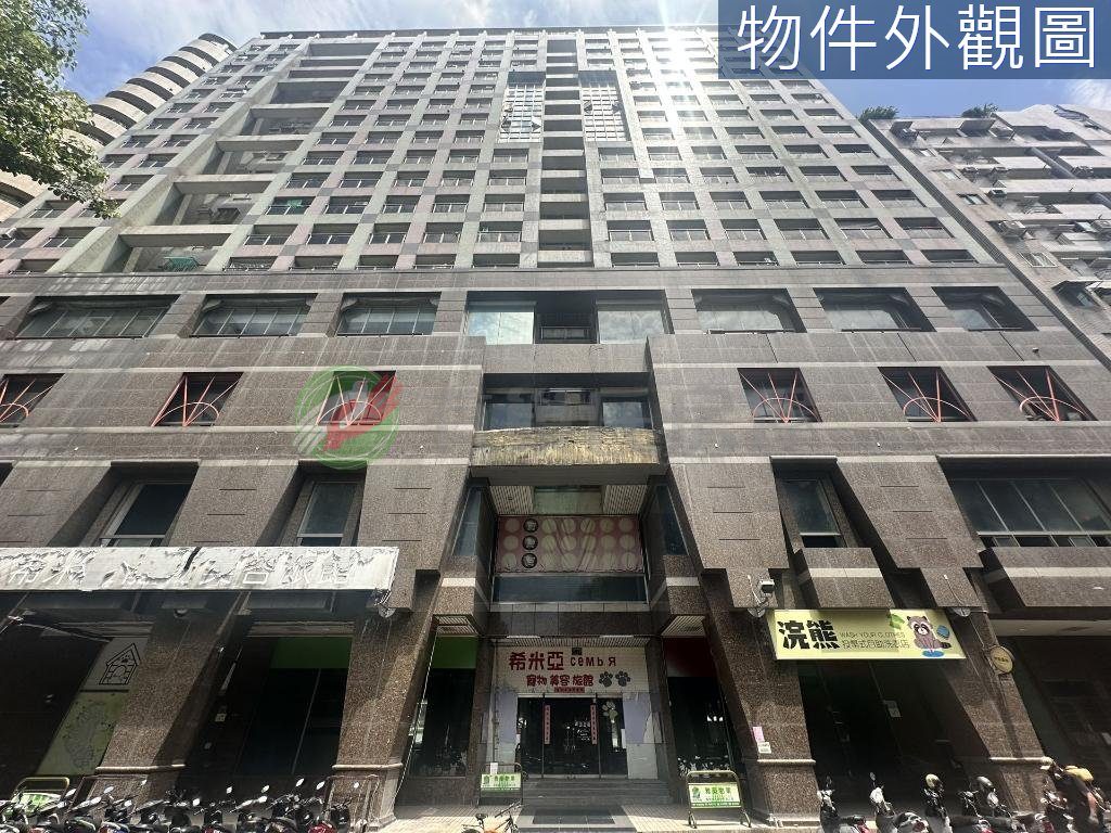 南區｜千坪商業商場｜中心醫美餐飲（第 2 張，共 6 張）