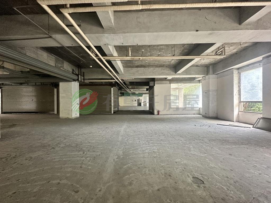 南區｜千坪商業商場｜中心醫美餐飲（第 4 張，共 6 張）