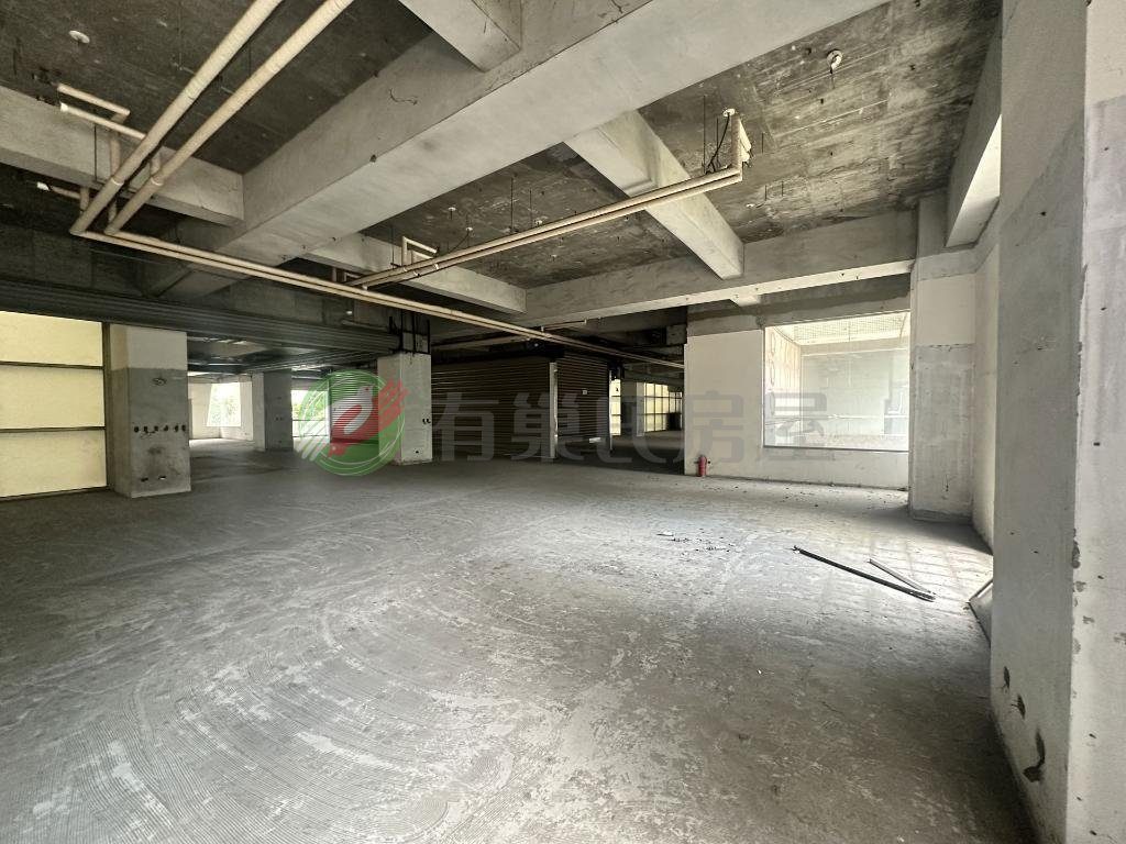 南區｜千坪商業商場｜中心醫美餐飲（第 5 張，共 6 張）
