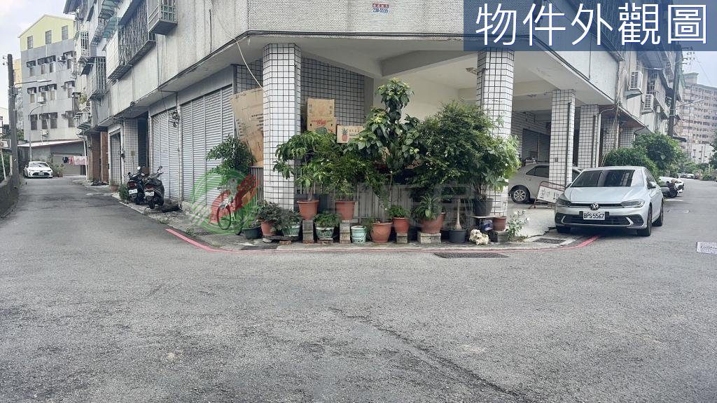 東山商圈一手屋主原屋況庭院透天（第 4 張，共 6 張）