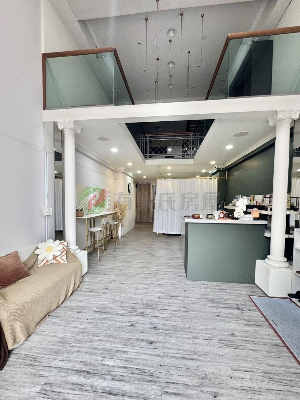 台中西區-精明商圈鄰路挑高漂亮住店（第 4 張，共 6 張）