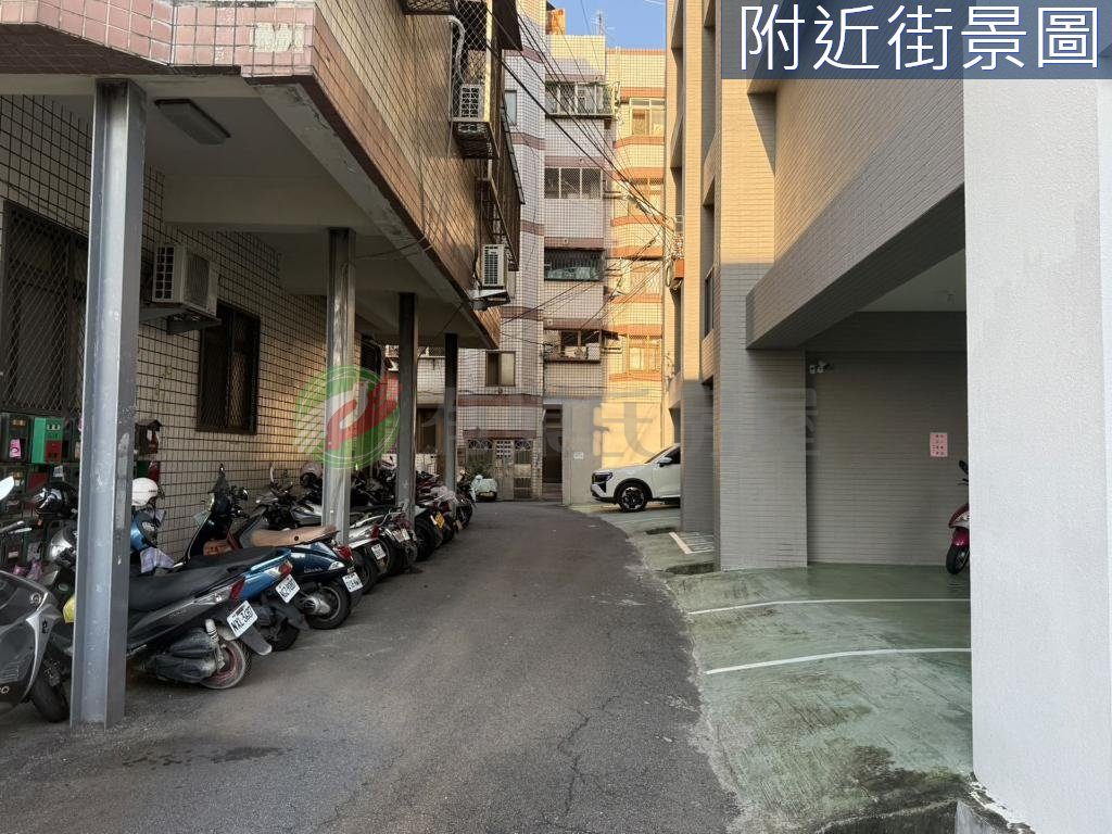 台中大里立倉璽悅兩房兩衛平面車位（第 5 張，共 6 張）