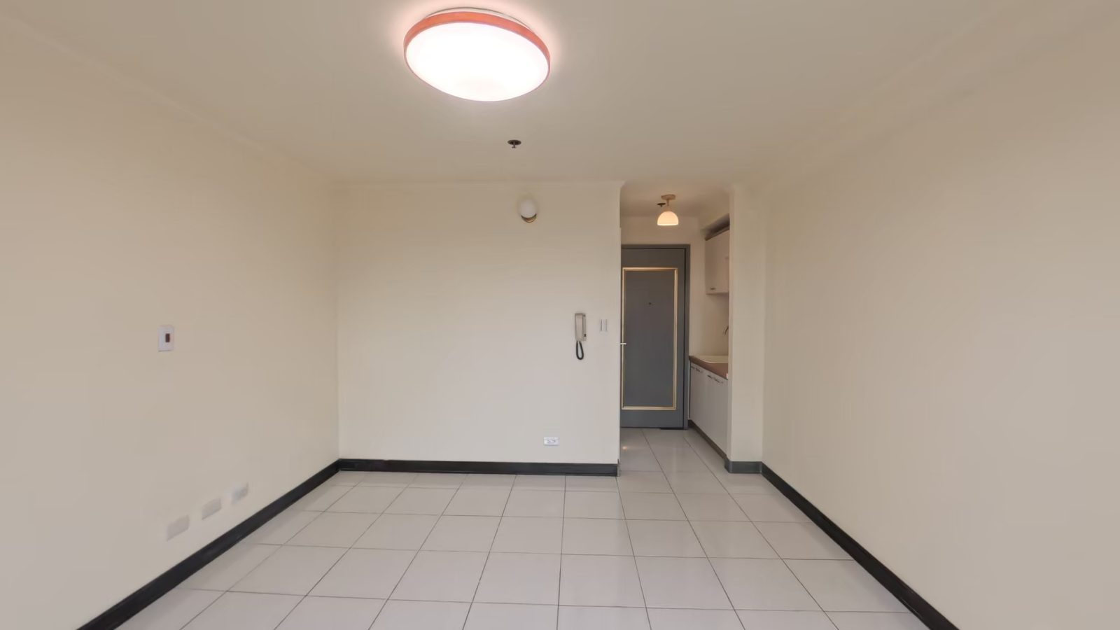 大地球台中教育大學優質套房高樓層（第 2 張，共 8 張）