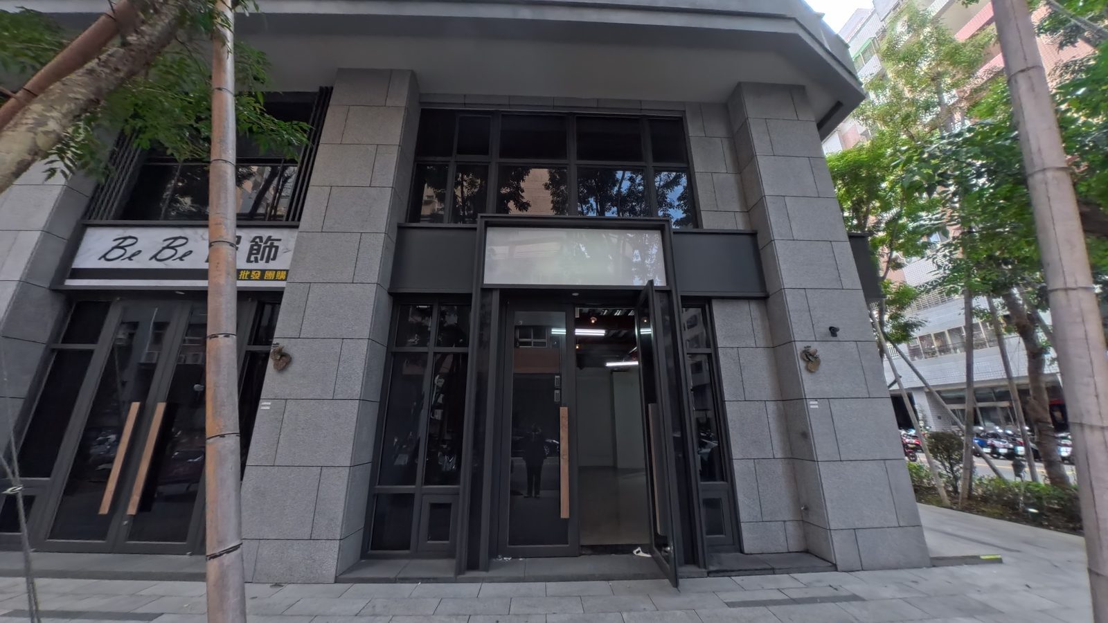 大鑫大心角間夾層大面寬店面 縮圖 8